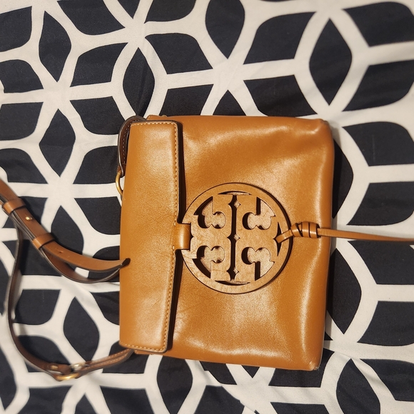 Tory Burch Luggage Color Leather Crossbody Bag - Picture 14 of 16